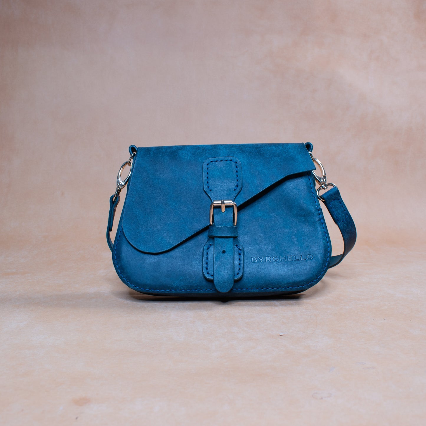 Noble Blue Arnes